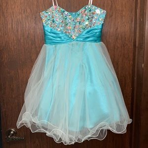 Strapless Formal Homecoming Dress